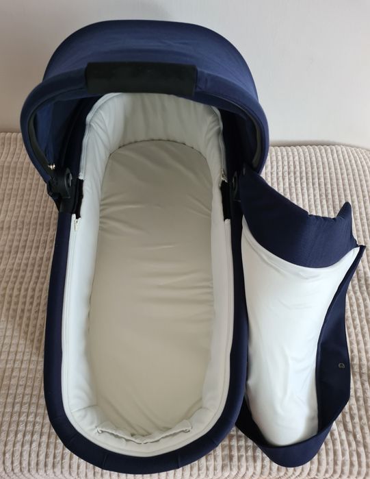 Детска количка Caybex Talos S Lux Navy + зимен кош, чанта и аксесоари