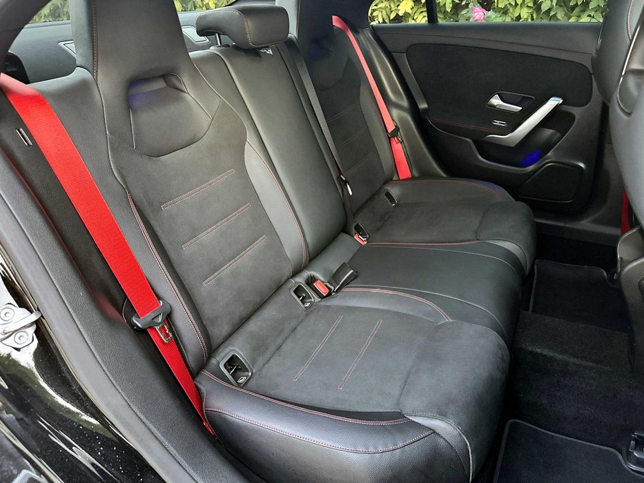 *** Dealer Auto *** Mercedes CLA 45 AMG / Garantie / Rate / Buy-Back /