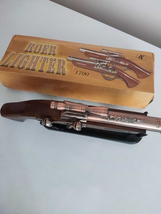 Продава пистолет запалка