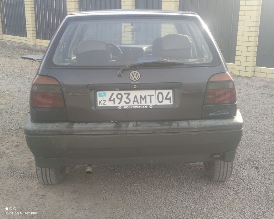 Volkswagen (GOLF)