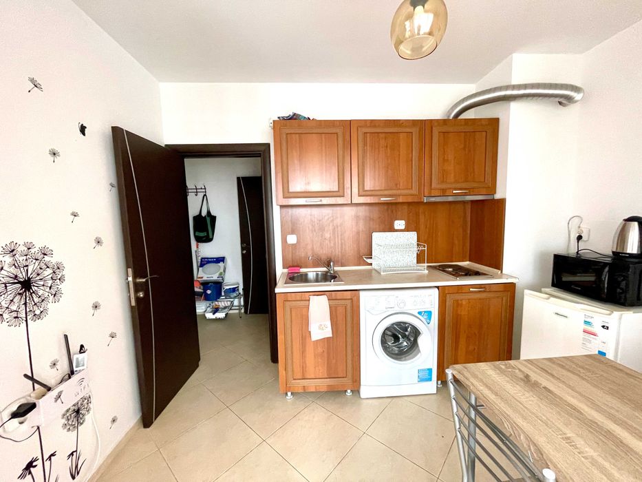 Продава се Двустаен апартамент в Поморие - 61 кв.м за 1409 €/кв.м - Снимка #1