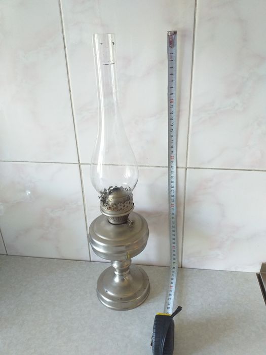 Продам лампу керосинка.