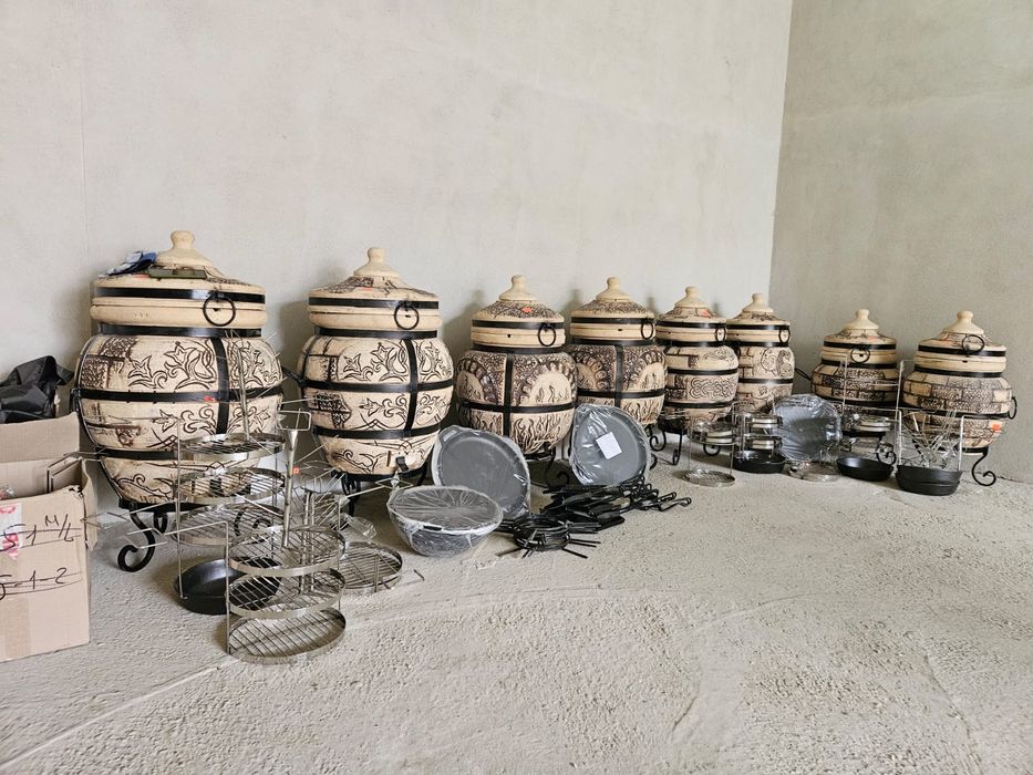Tandâr, tandir, tandar, tandoor și accesorii