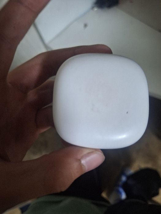 Продам наушники Redmi.