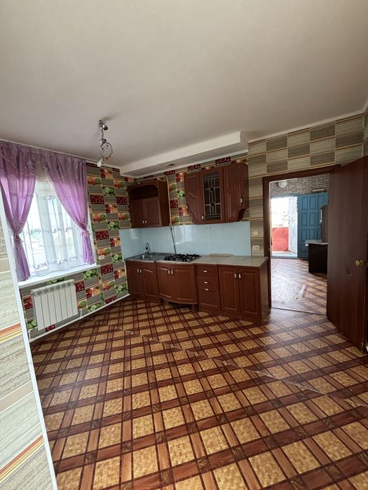 Продам дом с магазином