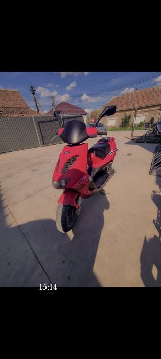 Vand scuter aprilia sr 50 2 t