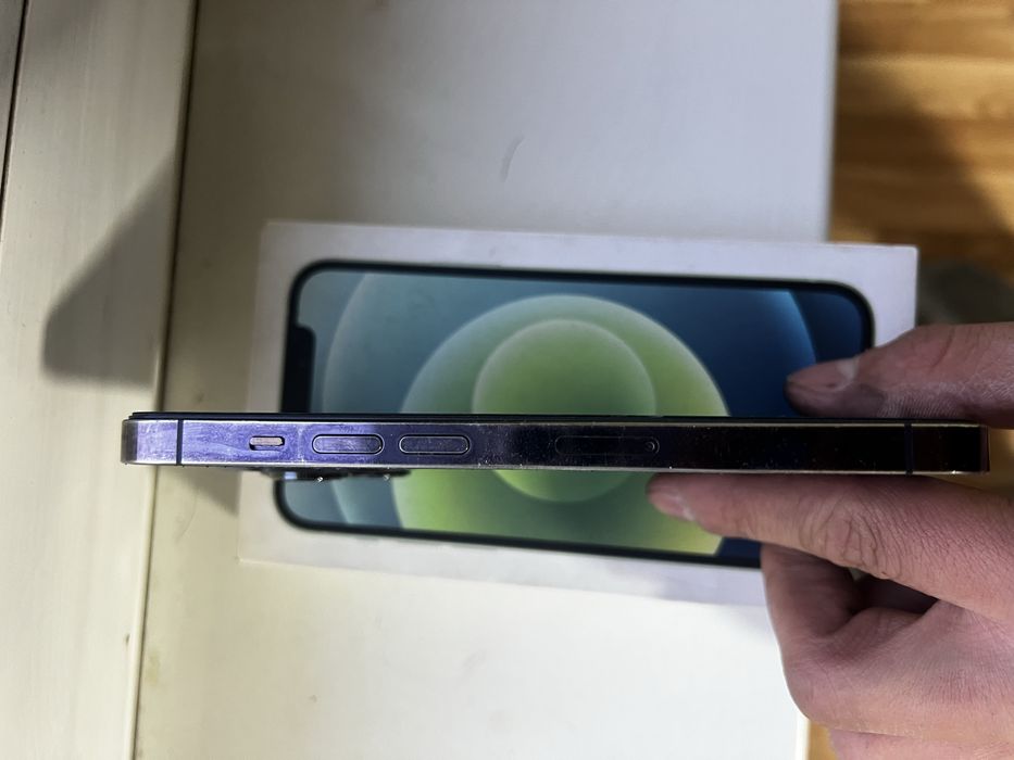 14про 128гб каробка есть