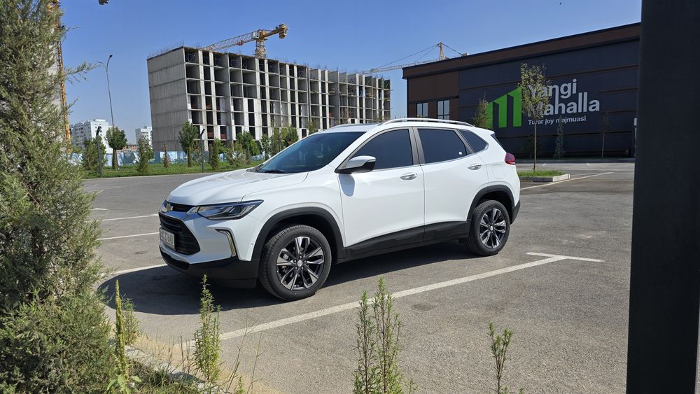 Продам Tracker 2 Premier Plus 2025