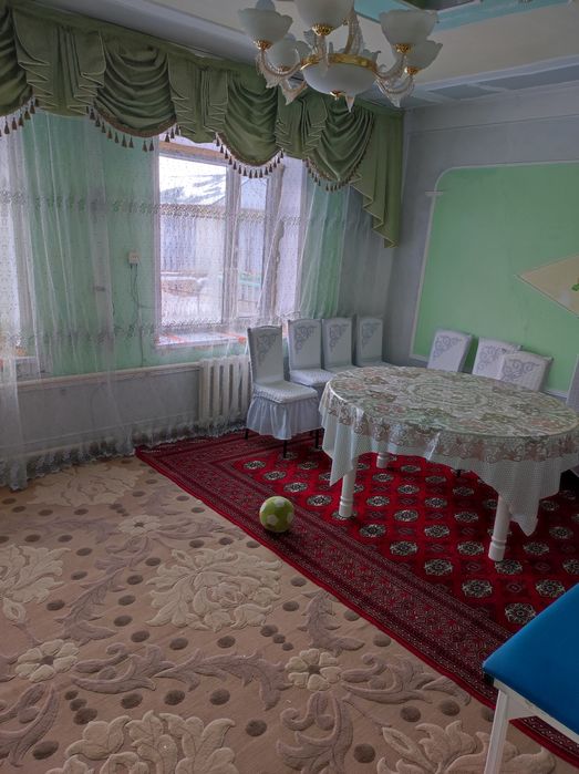 Продается Дом пяти комнатная