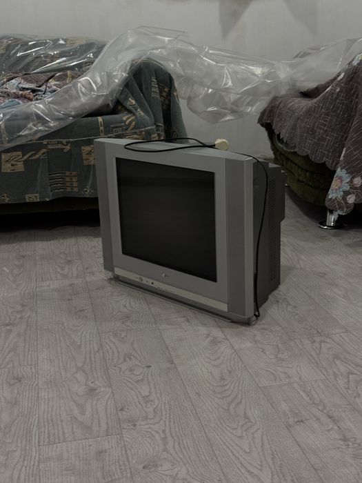 Телевизор кинескопический LG