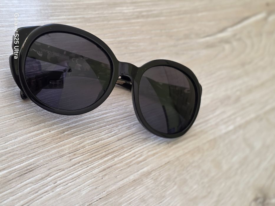 Слънчеви очила по 50 лв