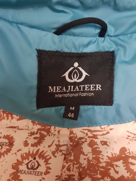 Зимний пуховик размер М