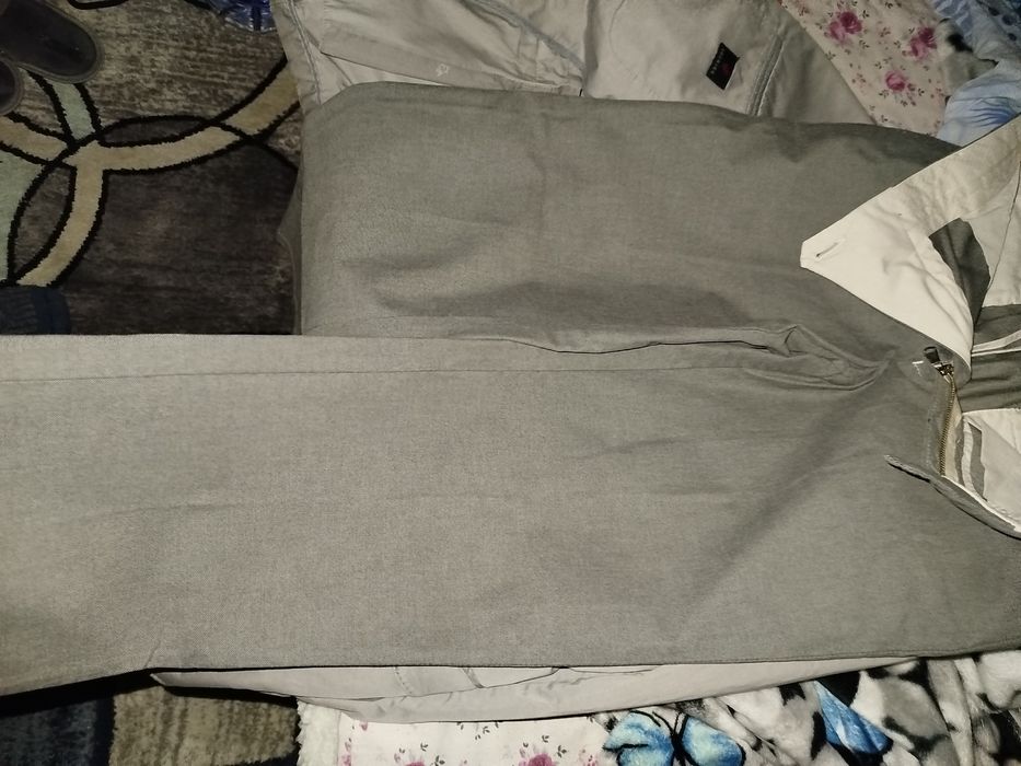 Vand sacou și pantalon bumbac nou din italia