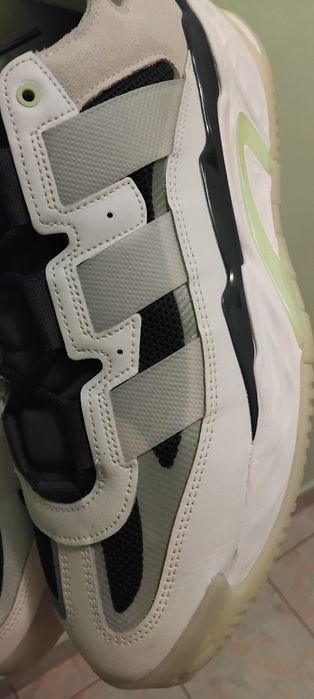 Adidasi Adidas marimea 44