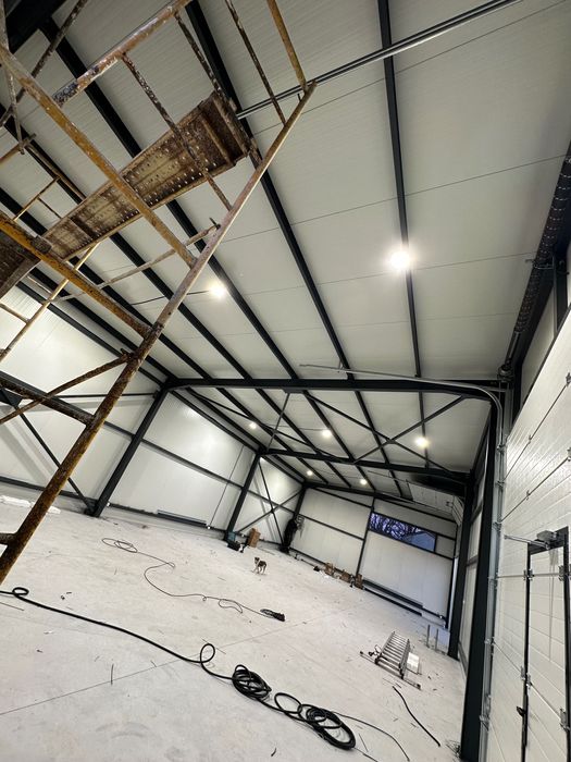 Хале,Склад под наем