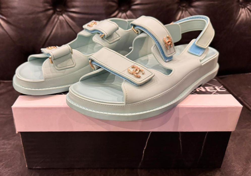 Летние Сандалии Chanel.