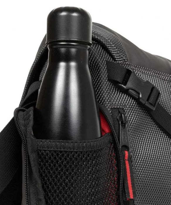 Geanta messenger Eastpak Bonell Cnnct Briefcase 16″ noua