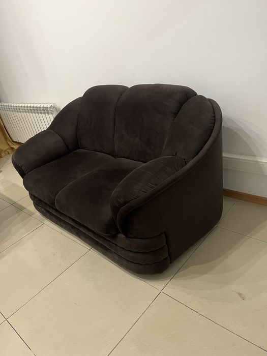 Диван офисный 2х местный