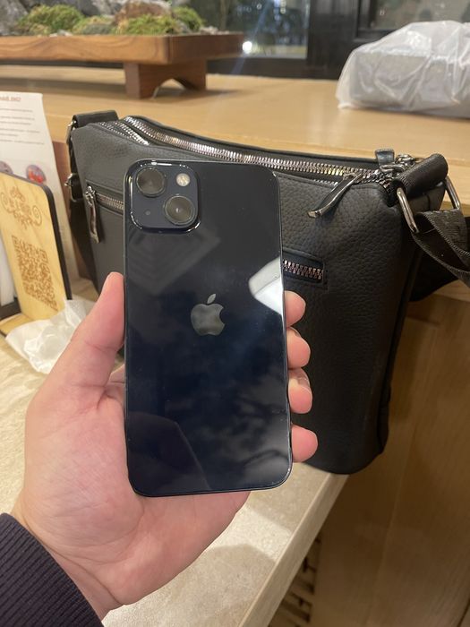 Продается Айфон 13/256Gb