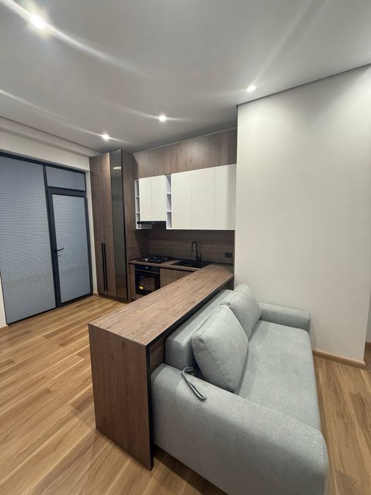 КОМПЛЕКС "Shoshkent Закрытый охран.двор   Шота Руставели