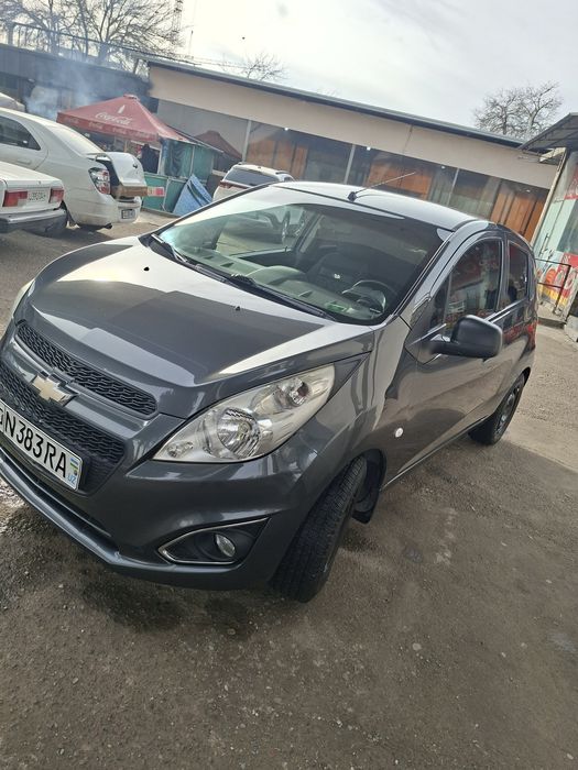 Спарк на прадаже