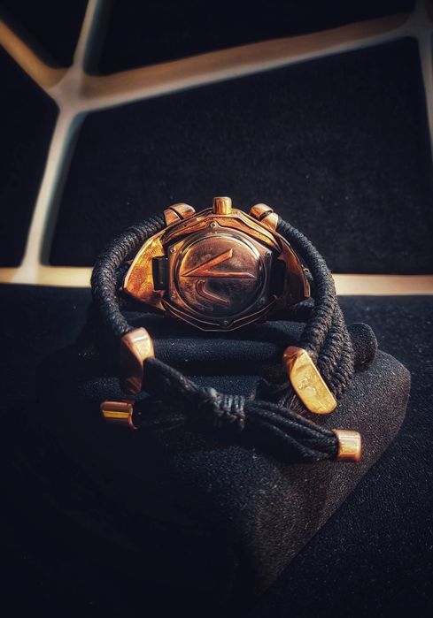 Дизайнерски мъжки часовник VJ