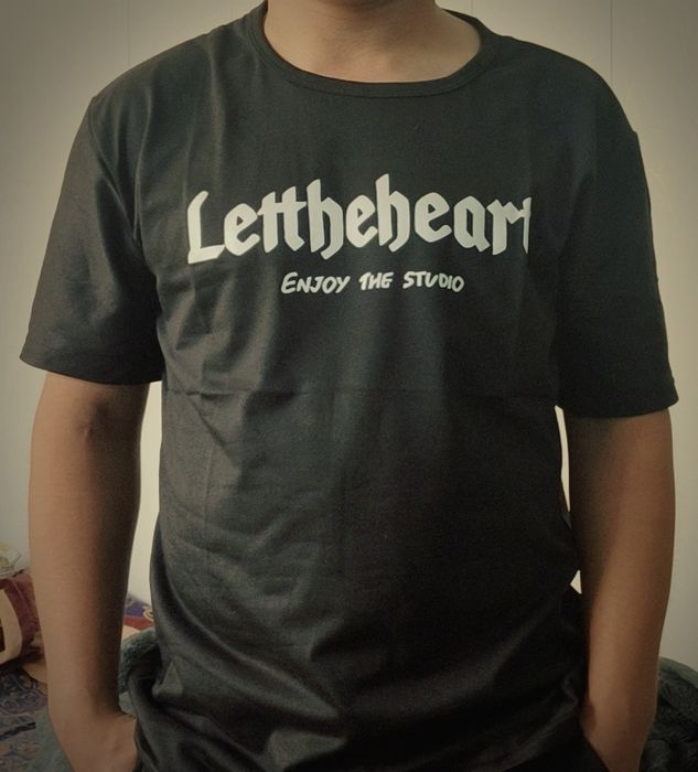 Yumshoq va Sifatli Futbolkalar