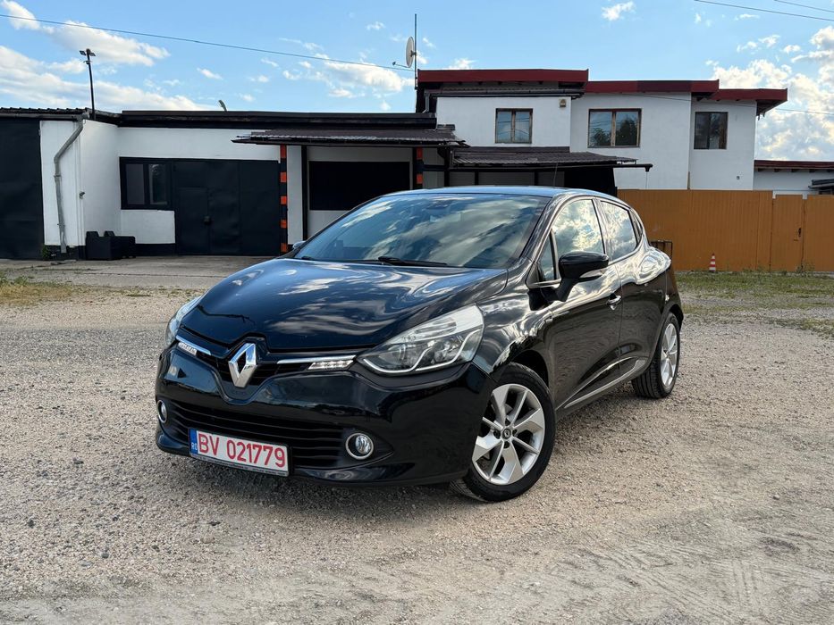 RENAULT Clio 2016