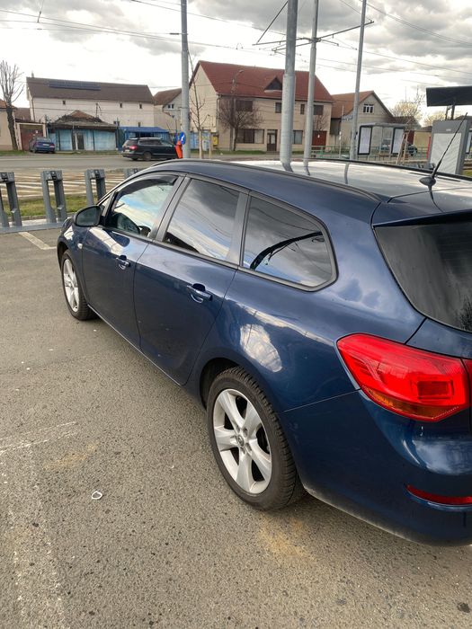 Opel astra j 1.4