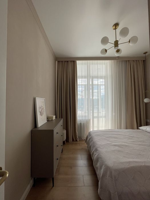 Продам 2-комнатну квартиру