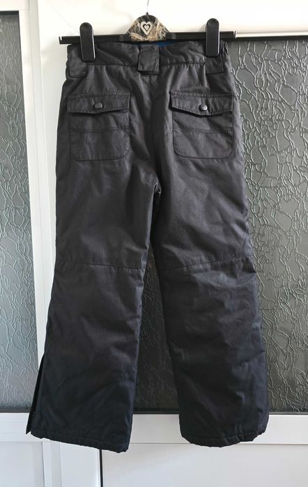 Детски ски панталон размер 7-8 години НОВ