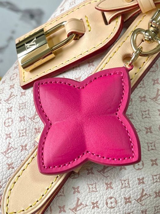 Geanta Louis Vuitton All in BB