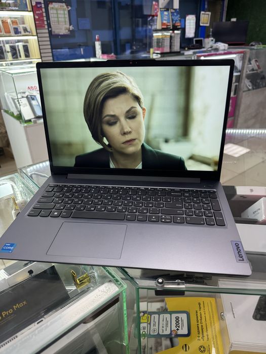 Ноутбук Lenova intel core i3