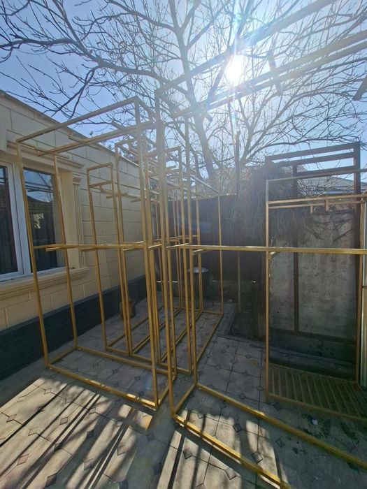 Рейлы(стойки для вешалок)