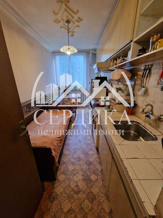 Продава се Тристаен апартамент в София, Красна поляна 2 - 82 кв.м за 2074 €/кв.м - Снимка #4