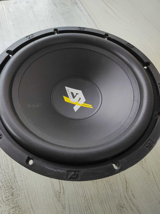 Като нов! 12" Субуфер ESX ES 124 (500W Max / 4 Ohms) – Перфектен бас
