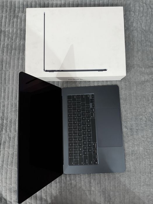 Macbook air M3 в идеальном состоянии
