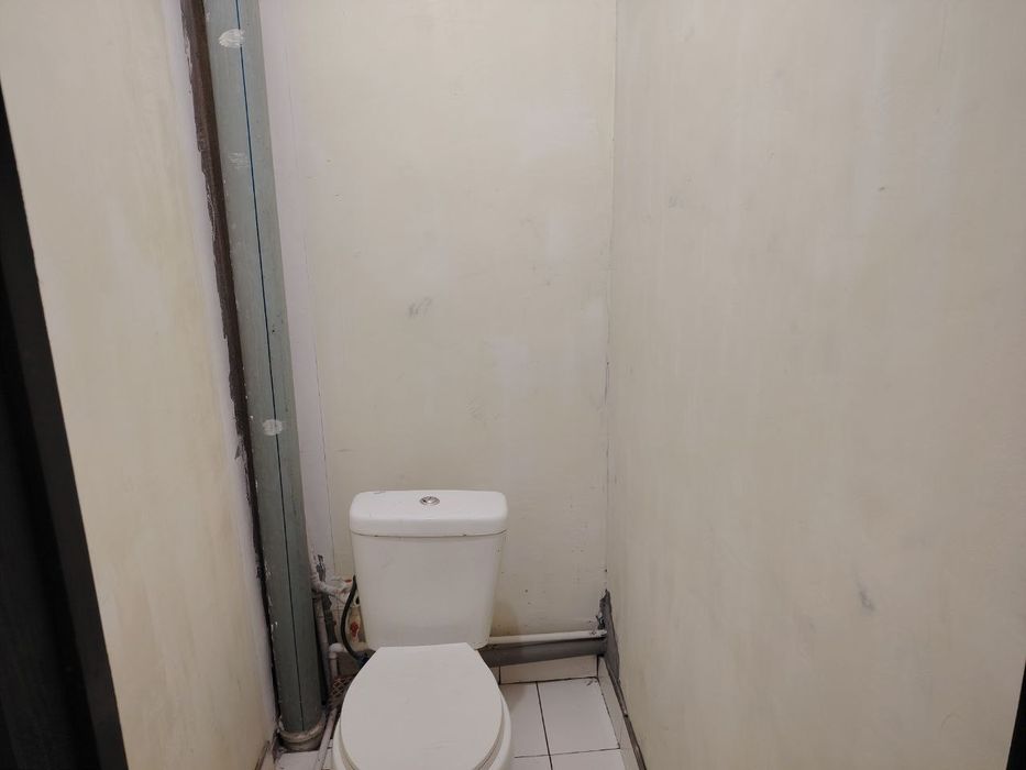 Ohangaron tumani Eyvalik MFY 3 xona 73 KV 23 XONADON sotiladi