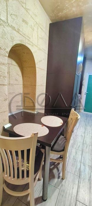 Дава се под наем Едностаен апартамент в София, Център - 30 кв.м за 306 € - Снимка #2