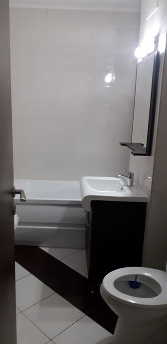 Inchiriez garsonieră