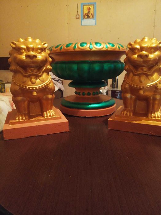 Вазы и украшения из бетона
