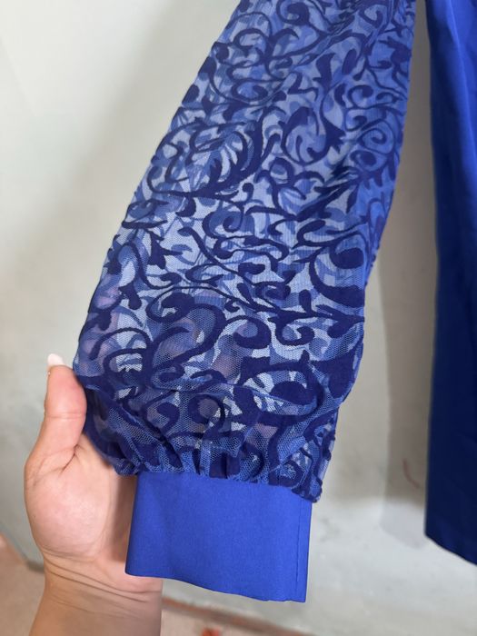 Новое платье с длиным рукавом