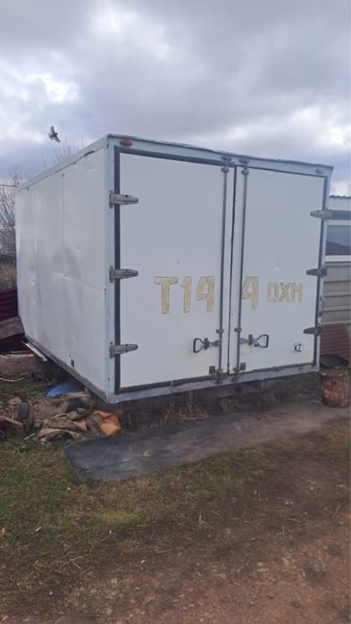 Продам будку 400 тысяч торг