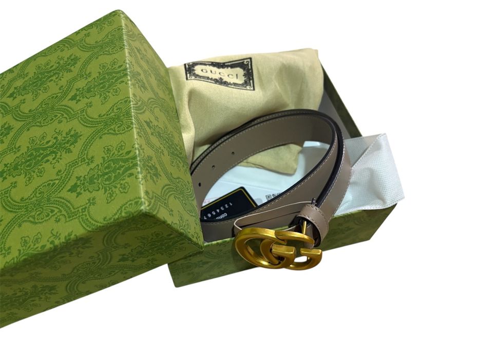 Дамски колани висок клас- различни модели