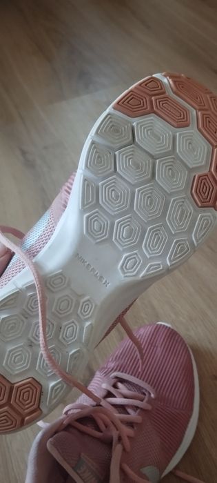 Adidași damă mărimea 38