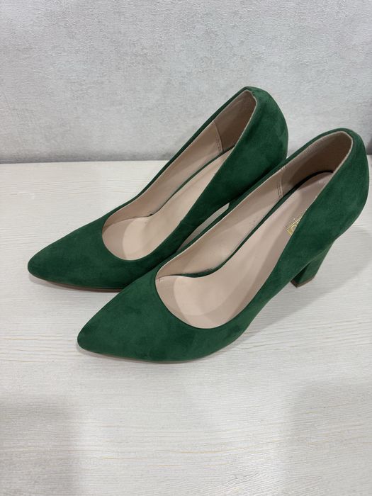 Продам туфли в отличном состоянии