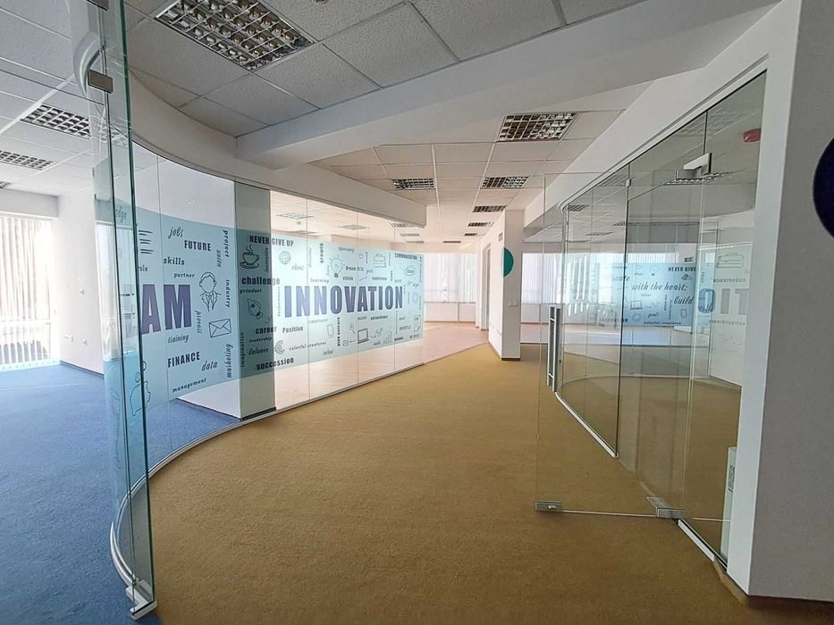 Дава се под наем Офис в София, Студентски град - 385 кв.м за 27772 € - Снимка #3