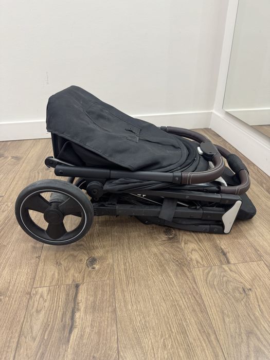 Продам коляску ining baby, складная