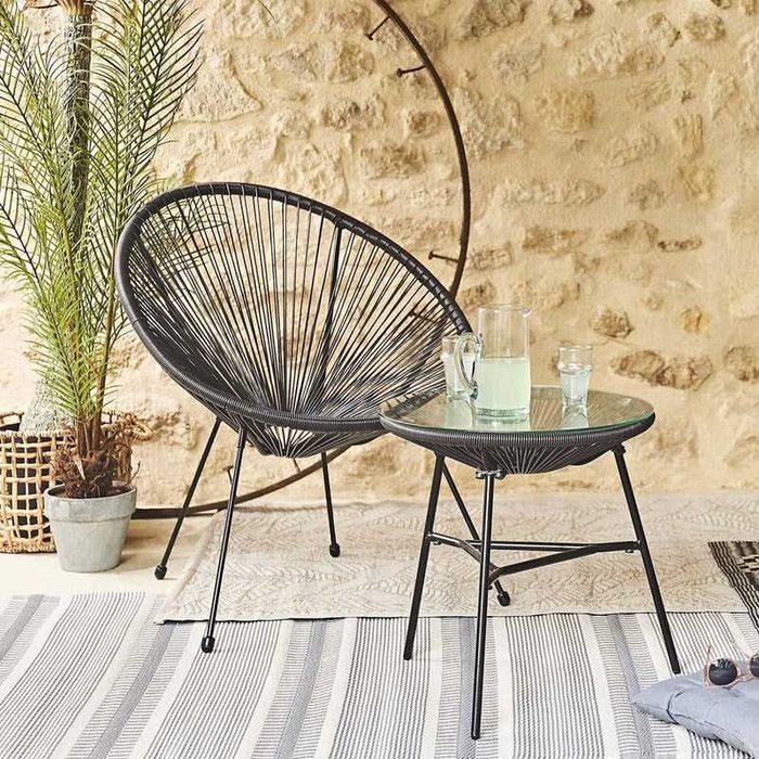 Градиснки комплект - Висящ Ратанов стол  + Ратанови маса и 2 стола