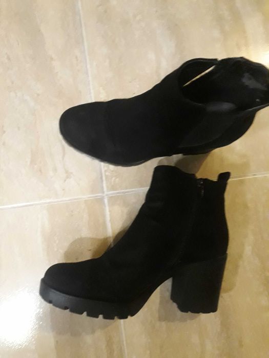 Botine toc gros 37 Deichmann
